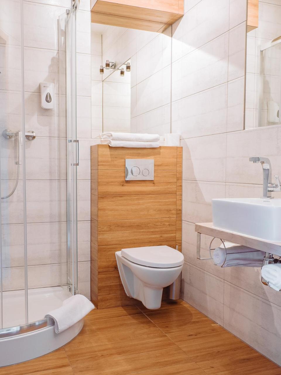 בולסלאביש Hotel Chrobrego9 מראה חיצוני תמונה